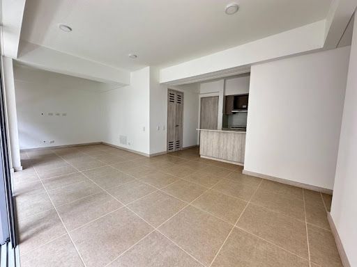 Apartamento en arriendo Antioquia Medellín El Salvador 95 m2 Habitaciones 3 Baños 2 Garajes 1 Precio $5000000