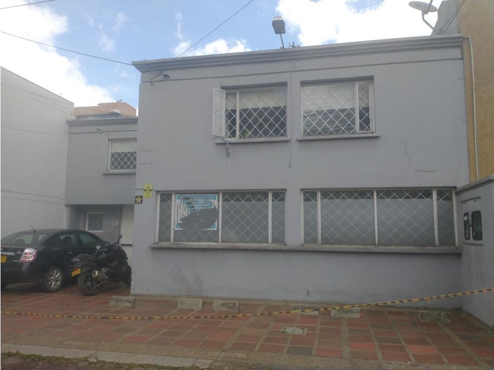 Oficina en venta Cundinamarca Bogotá La Castellana 324 m2 Habitaciones 0 Baños 3 Garajes 3 Precio $1550000000