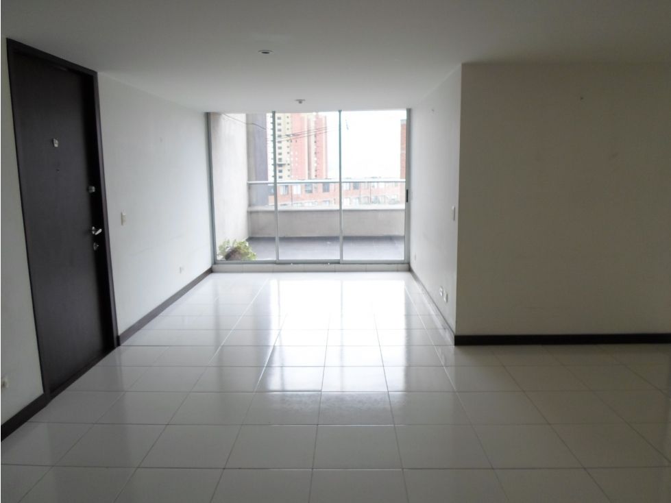 Apartamento en arriendo Antioquia Medellín Asomadera No2 120 m2 Habitaciones 3 Baños 2 Garajes 2 Precio $4200000