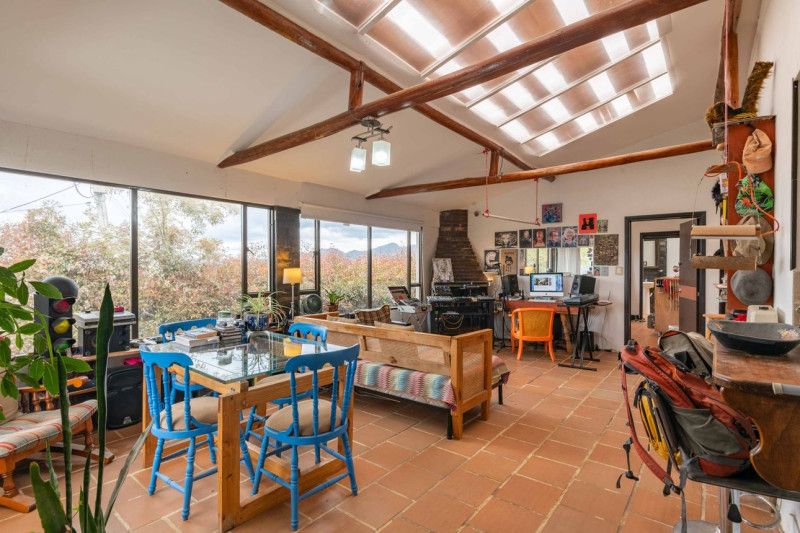 Casa en venta Cundinamarca La Calera La Calera 100 m2 Habitaciones 3 Baños 2 Garajes 6 Precio $550000000