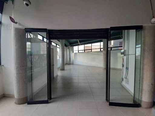 Local en arriendo Antioquia Rionegro Cuatro Esquinas 57 m2 Habitaciones 0 Baños 1 Garajes 6 Precio $3488972