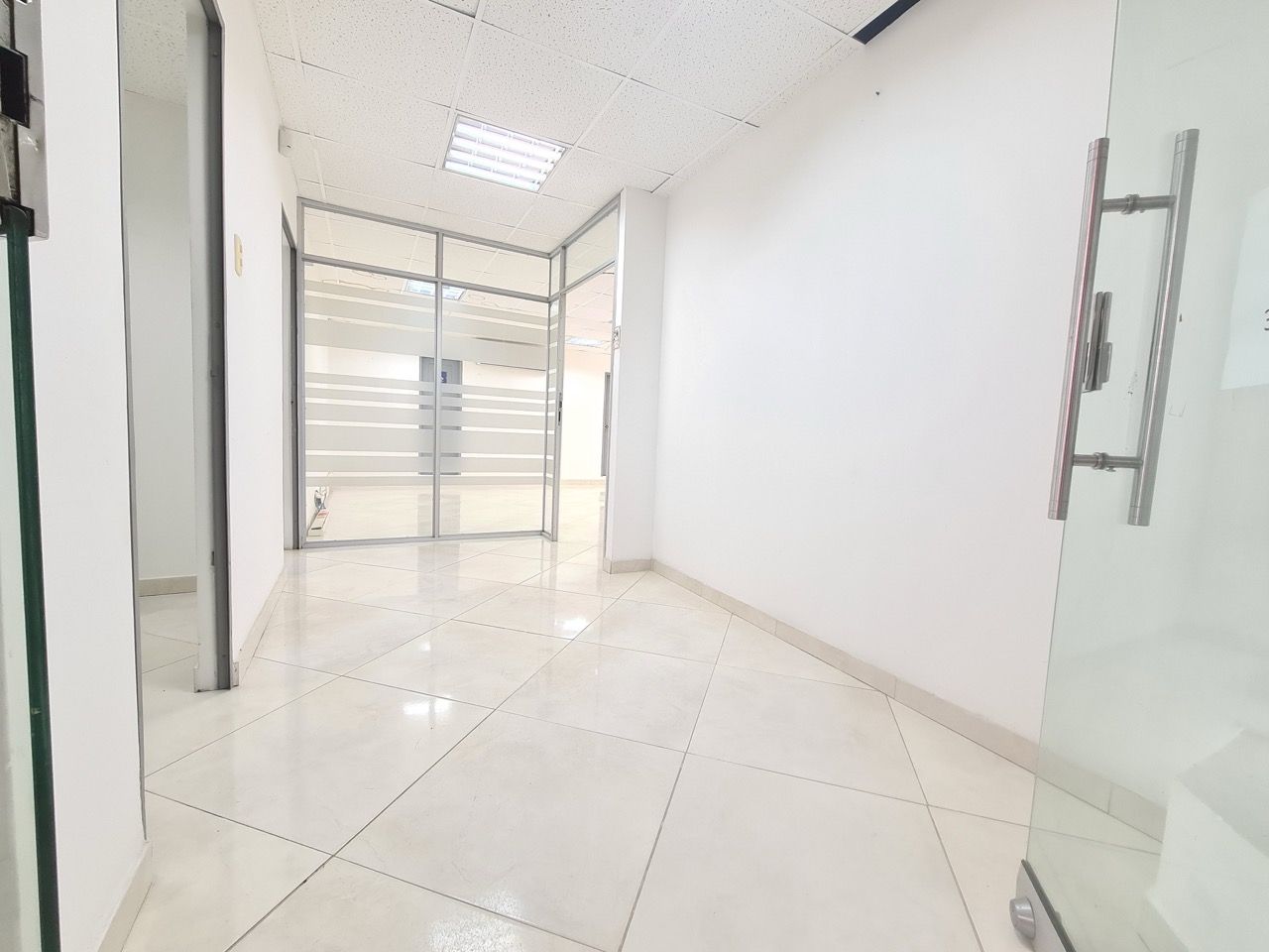 Local en venta Sucre Sincelejo Venecia I 171 m2 Habitaciones 0 Baños 2 Garajes 0 Precio $353356800