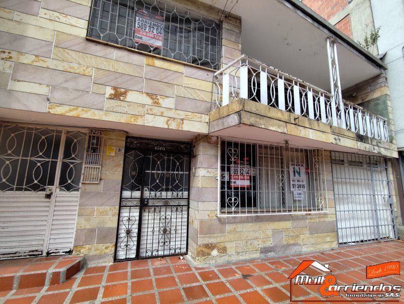 Casa en arriendo Antioquia Medellín Santa Rosa De Lima 180 m2 Habitaciones 10 Baños 4 Garajes 0 Precio $5500000