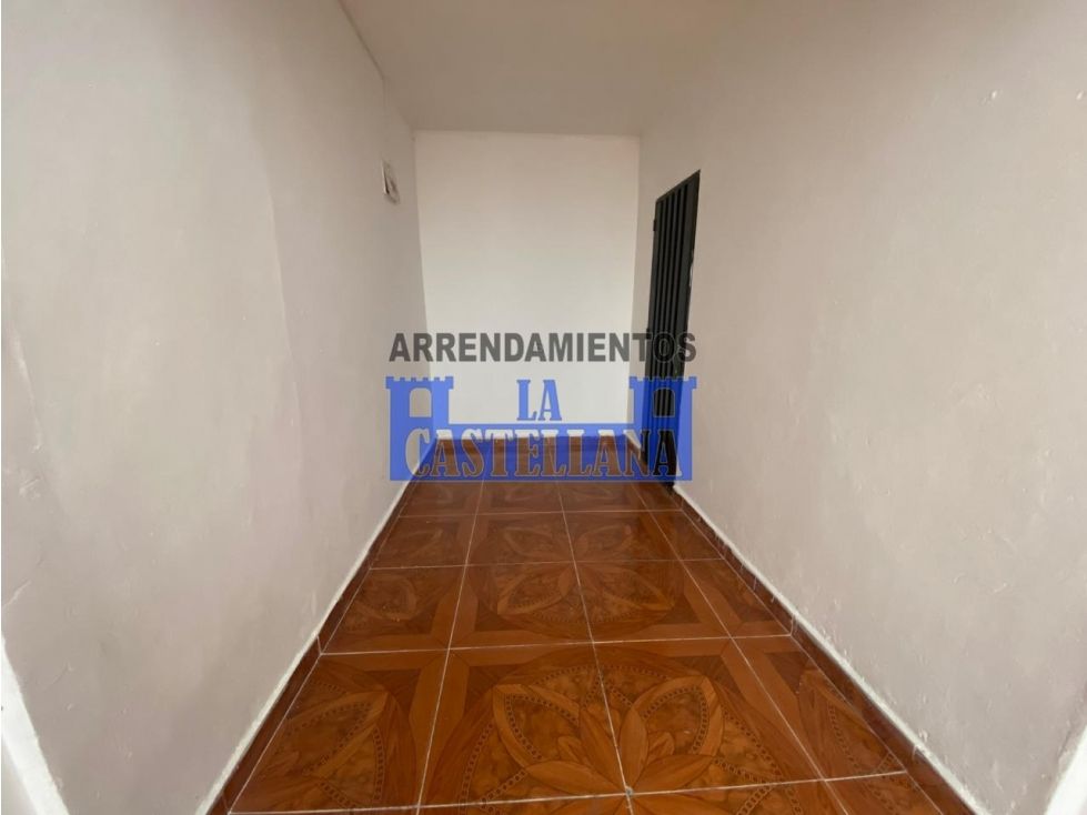 Casa en arriendo Antioquia Medellín La Candelaria 110 m2 Habitaciones 4 Baños 2 Garajes 0 Precio $2200000