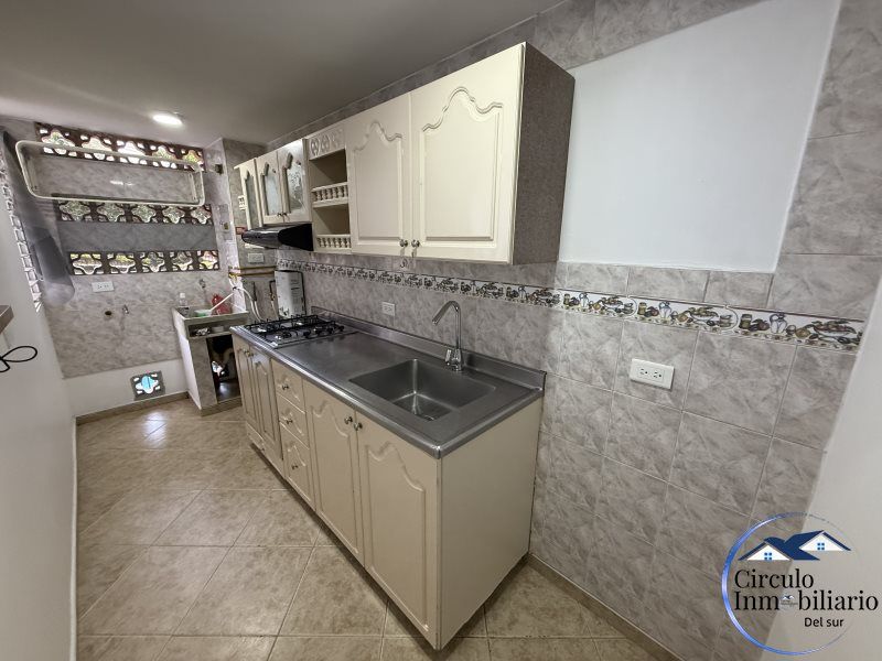 Apartamento en arriendo Antioquia Envigado Los Naranjos 62 m2 Habitaciones 3 Baños 2 Garajes 1 Precio $2200000