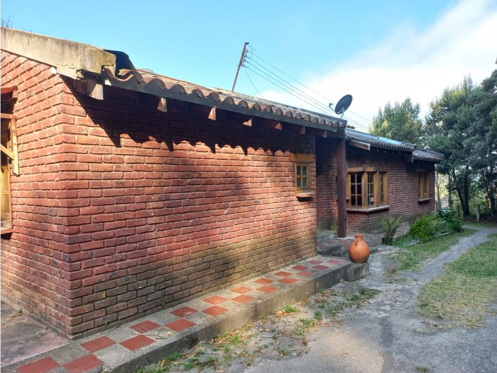 Casa Campestre en venta Boyacá Sogamoso La Castellana 255 m2 Habitaciones 5 Baños 4 Garajes 7 Precio $950000000