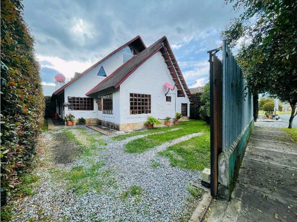 Casa en venta Antioquia La Ceja Ofir 500 m2 Habitaciones 4 Baños 3 Garajes 2 Precio $1700000000