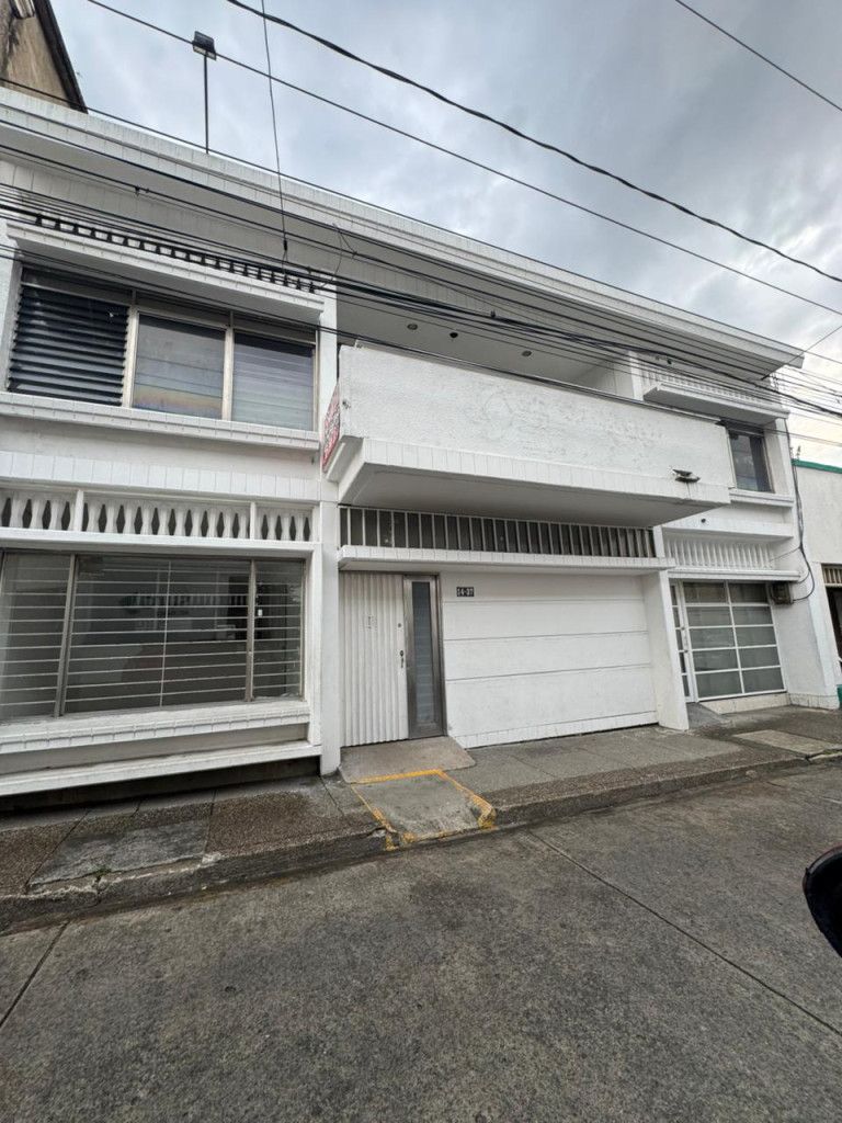 Casa en arriendo Valle Del Cauca Guadalajara De Buga Jose Maria Cabal 551 m2 Habitaciones 10 Baños 6 Garajes 0 Precio $6600000