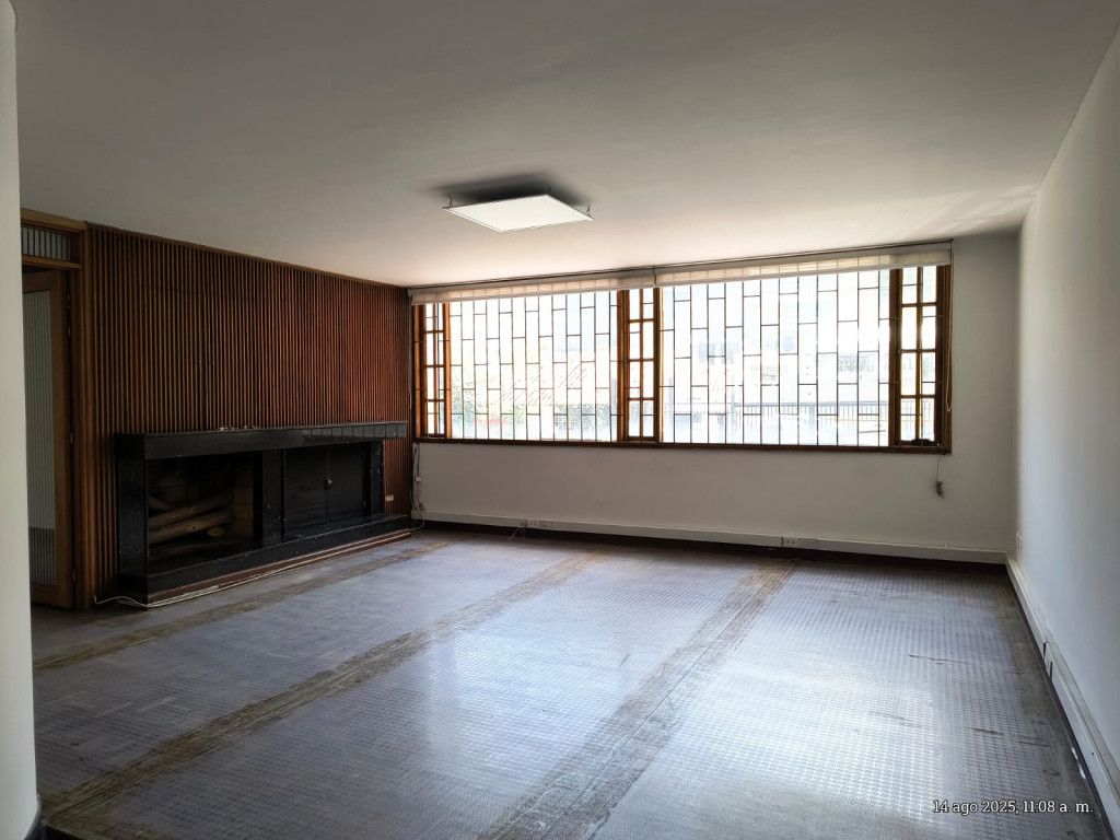 Oficina en arriendo Cundinamarca Bogotá Chico Norte Et Ii 286 m2 Habitaciones 0 Baños 4 Garajes 2 Precio $6000000