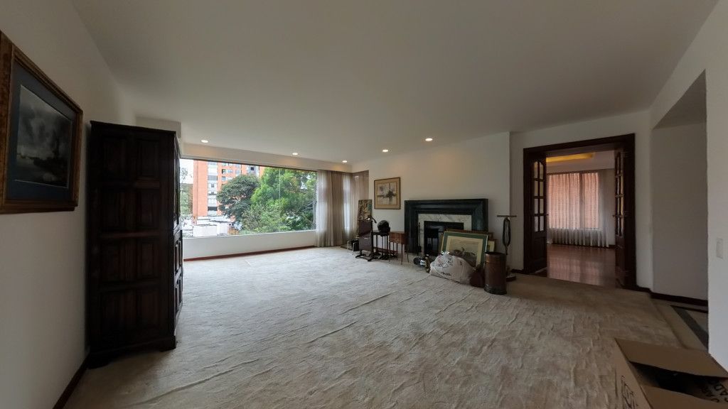 Apartamento en venta Cundinamarca Bogotá La Cabrera 325 m2 Habitaciones 4 Baños 6 Garajes 4 Precio $2450000000