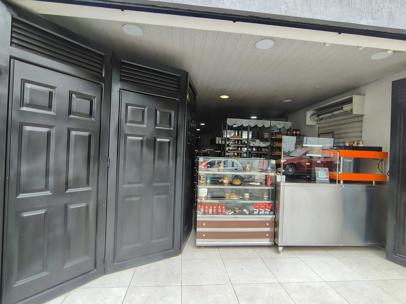 Local Comercial en venta Cundinamarca Bogotá Modelia 118 m2 Habitaciones 1 Baños 2 Garajes 0 Precio $550000000