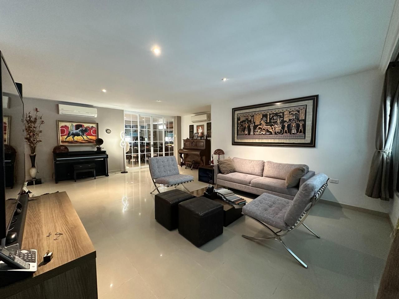 Casa en venta Atlántico Barranquilla Ciudad Jardin 554 m2 Habitaciones 5 Baños 5 Garajes 3 Precio $1850000000