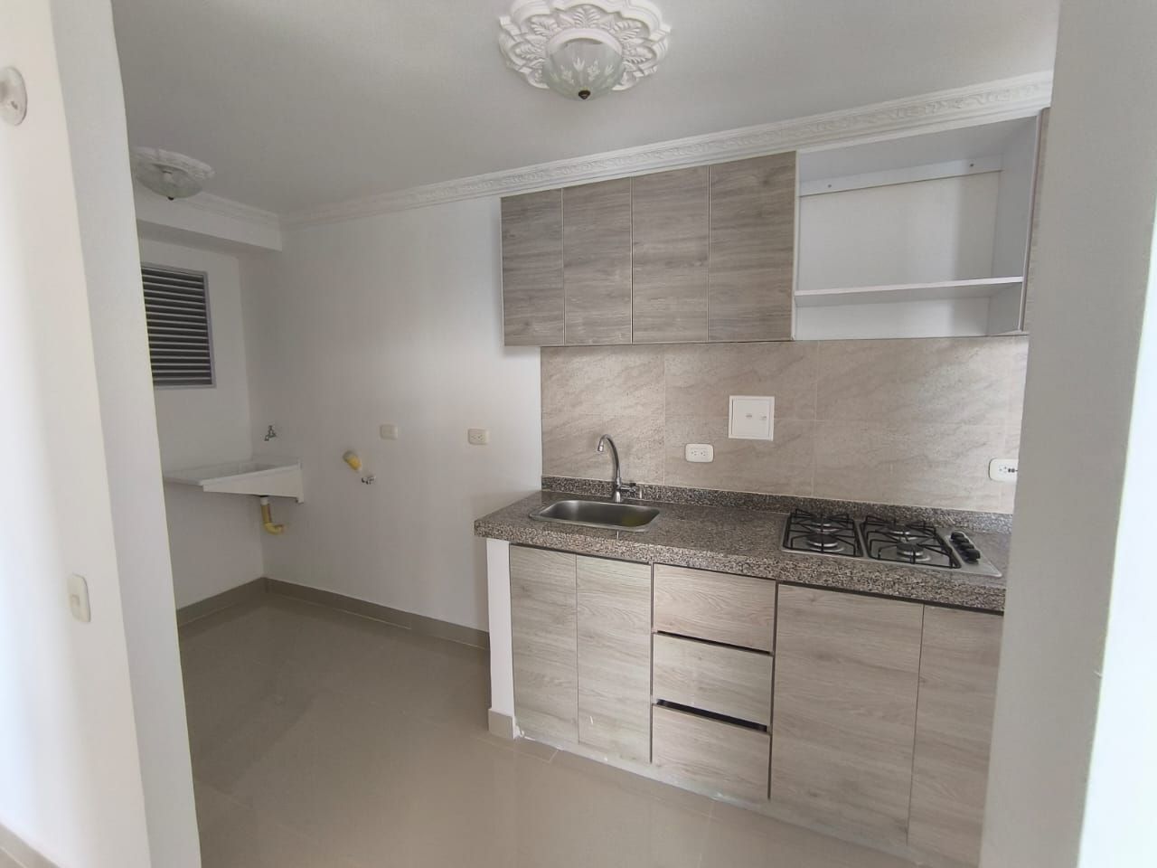 Apartamento en arriendo Bolívar Cartagena Las Americas Ii 63 m2 Habitaciones 2 Baños 2 Garajes 1 Precio $1600000