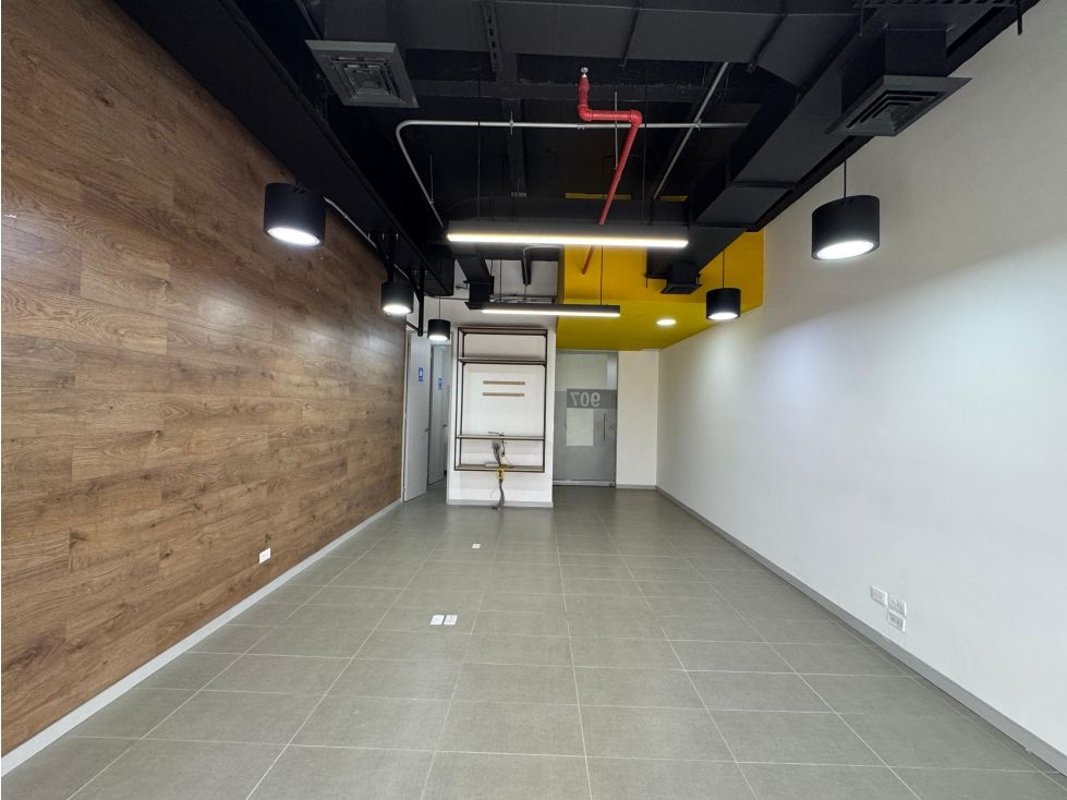 Oficina en venta Antioquia Envigado Milán - Vallejuelos 37 m2 Habitaciones 0 Baños 0 Garajes 1 Precio $350000000