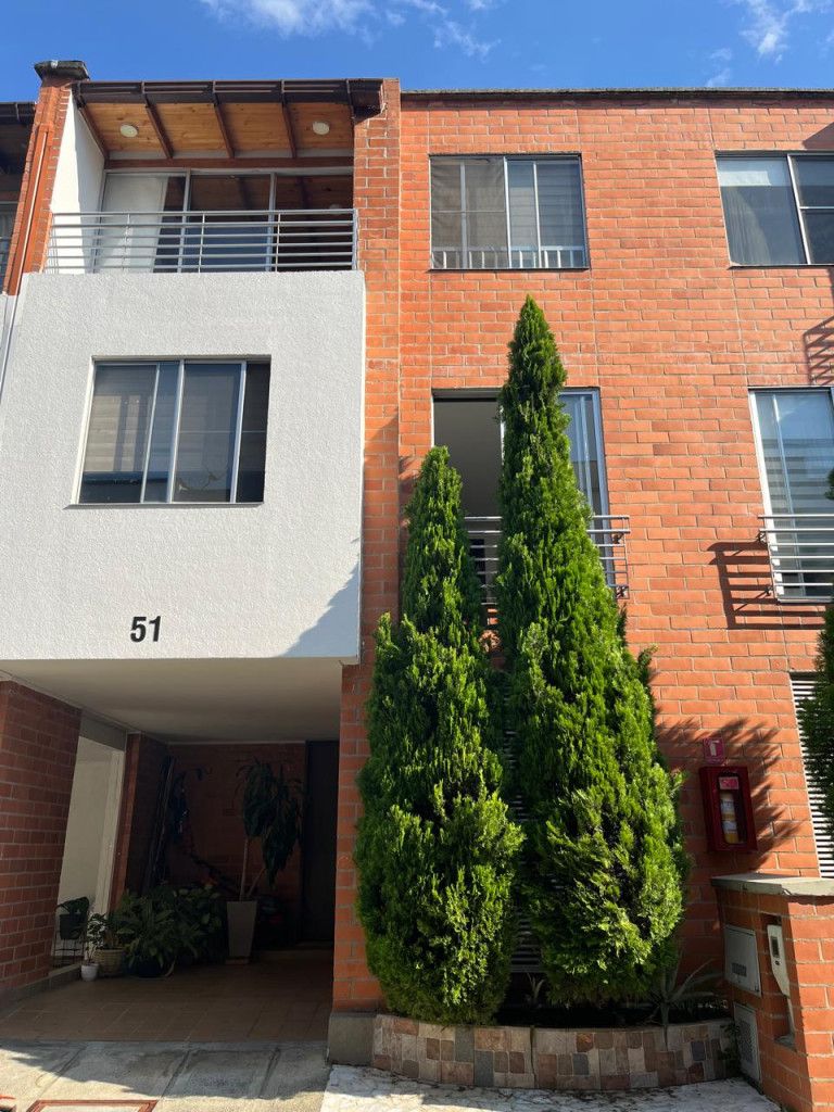 Casa en venta Valle Del Cauca Cali Lili 125 m2 Habitaciones 4 Baños 3 Garajes 0 Precio $415000000