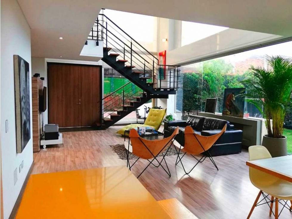 Casa en venta Cundinamarca Cajicá Cn Senderos De Canelon 206 m2 Habitaciones 3 Baños 4 Garajes 3 Precio $1140000000