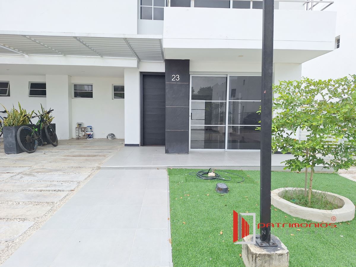 Casa en arriendo Atlántico Barranquilla Ub Los Corales I 115 m2 Habitaciones 4 Baños 5 Garajes 1 Precio $7000000