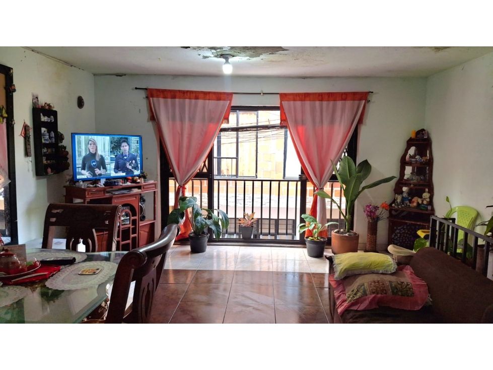 Casa en venta Valle Del Cauca Cali Mojica 150 m2 Habitaciones 5 Baños 2 Garajes 0 Precio $229000000