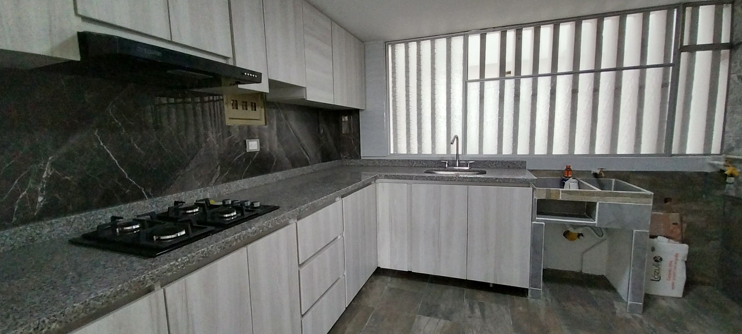 Apartamento en venta Caldas Manizales Sacatin Viejo 70 m2 Habitaciones 2 Baños 1 Garajes 0 Precio $260000000
