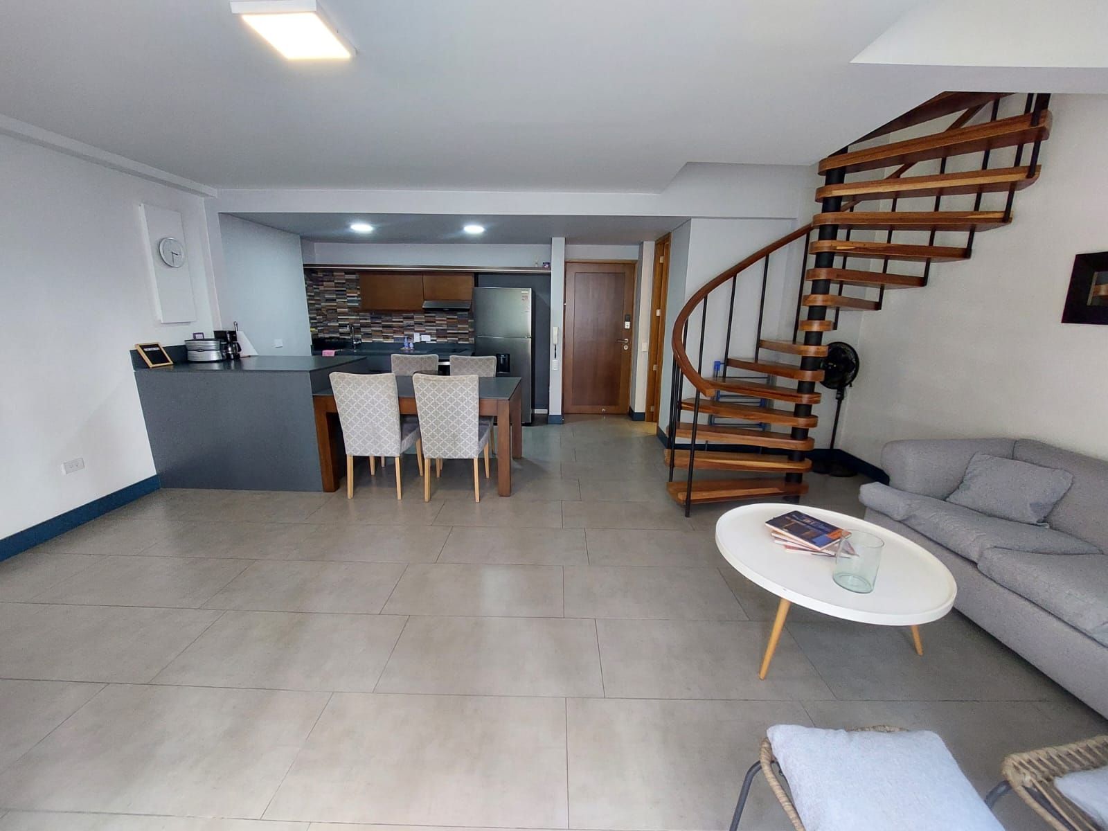 Apartamento en arriendo Antioquia Medellín Alejandria 81 m2 Habitaciones 1 Baños 2 Garajes 0 Precio $4500000