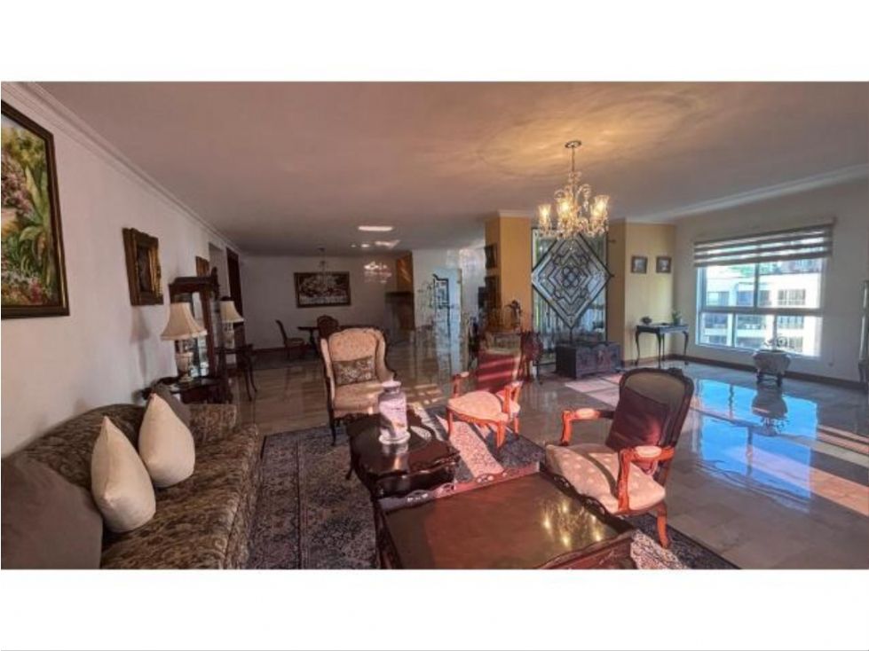 Apartamento en venta Valle Del Cauca Cali Bellavista 254 m2 Habitaciones 4 Baños 5 Garajes 2 Precio $1400000000