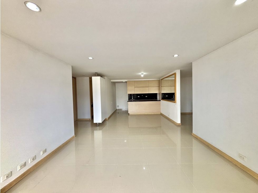 Apartamento en venta Antioquia Envigado La Mesa 123 m2 Habitaciones 3 Baños 3 Garajes 2 Precio $1100000000