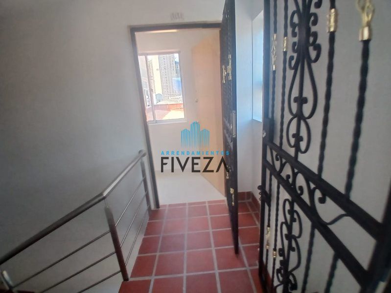 Apartamento en arriendo Antioquia Itagüí Simón Bolívar 70 m2 Habitaciones 2 Baños 2 Garajes 0 Precio $1836000