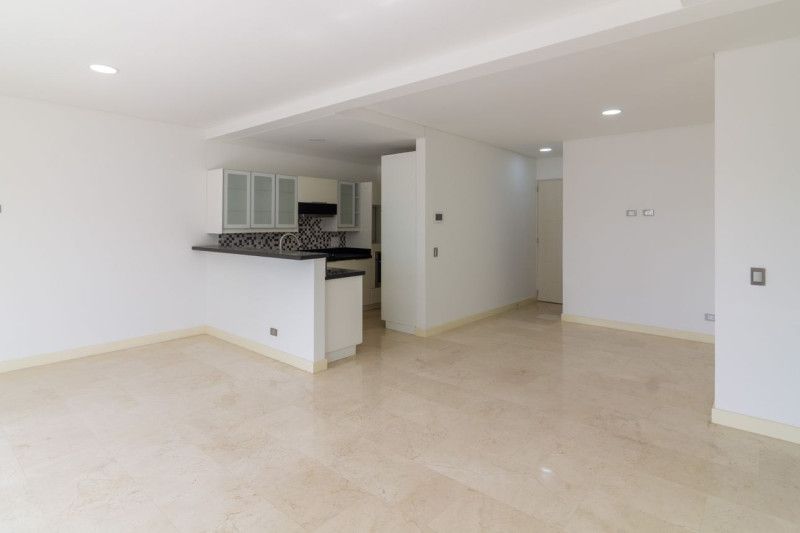 Apartamento en venta Valle Del Cauca Cali Parcelaciones Pance 135 m2 Habitaciones 3 Baños 4 Garajes 2 Precio $770000000