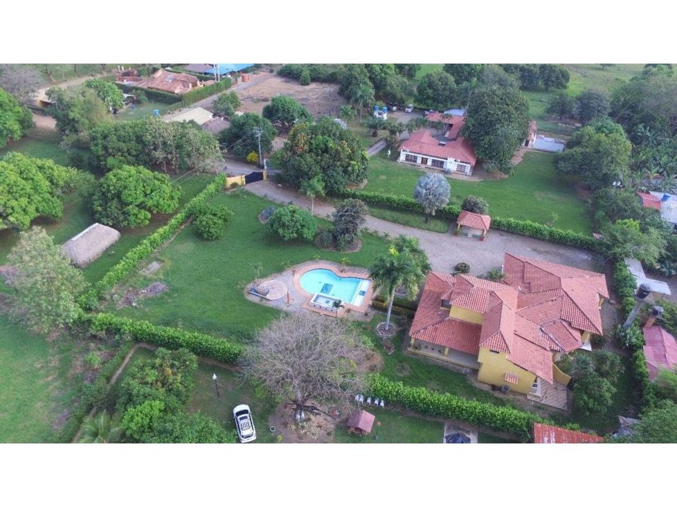 Casa Campestre en venta Córdoba Montelíbano San Luis 900 m2 Habitaciones 5 Baños 5 Garajes 6 Precio $1200000000