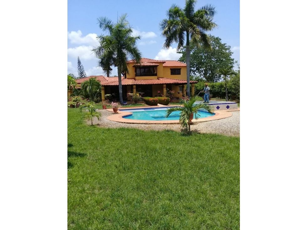 Casa Campestre en venta Córdoba Montelíbano San Luis 900 m2 Habitaciones 5 Baños 5 Garajes 6 Precio $1200000000