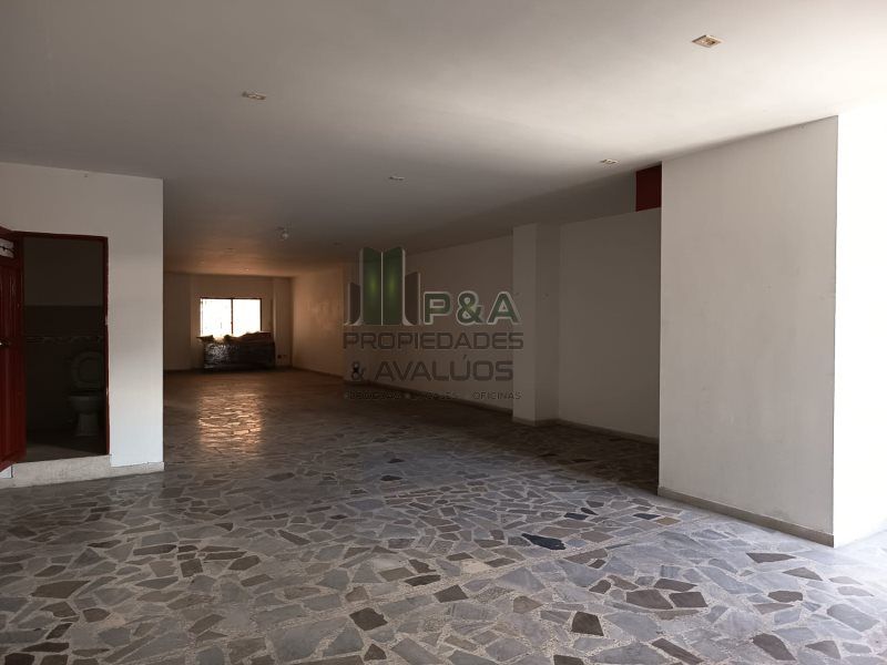 Bodega en arriendo Antioquia Medellín Caribe 130 m2 Habitaciones 0 Baños 1 Garajes 0 Precio $3500000