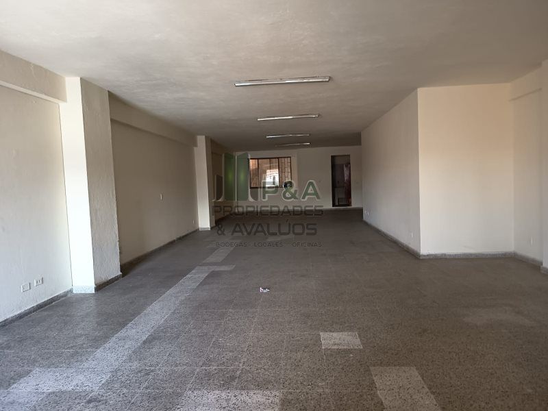 Bodega en arriendo Antioquia Medellín Caribe 130 m2 Habitaciones 0 Baños 1 Garajes 0 Precio $3500000