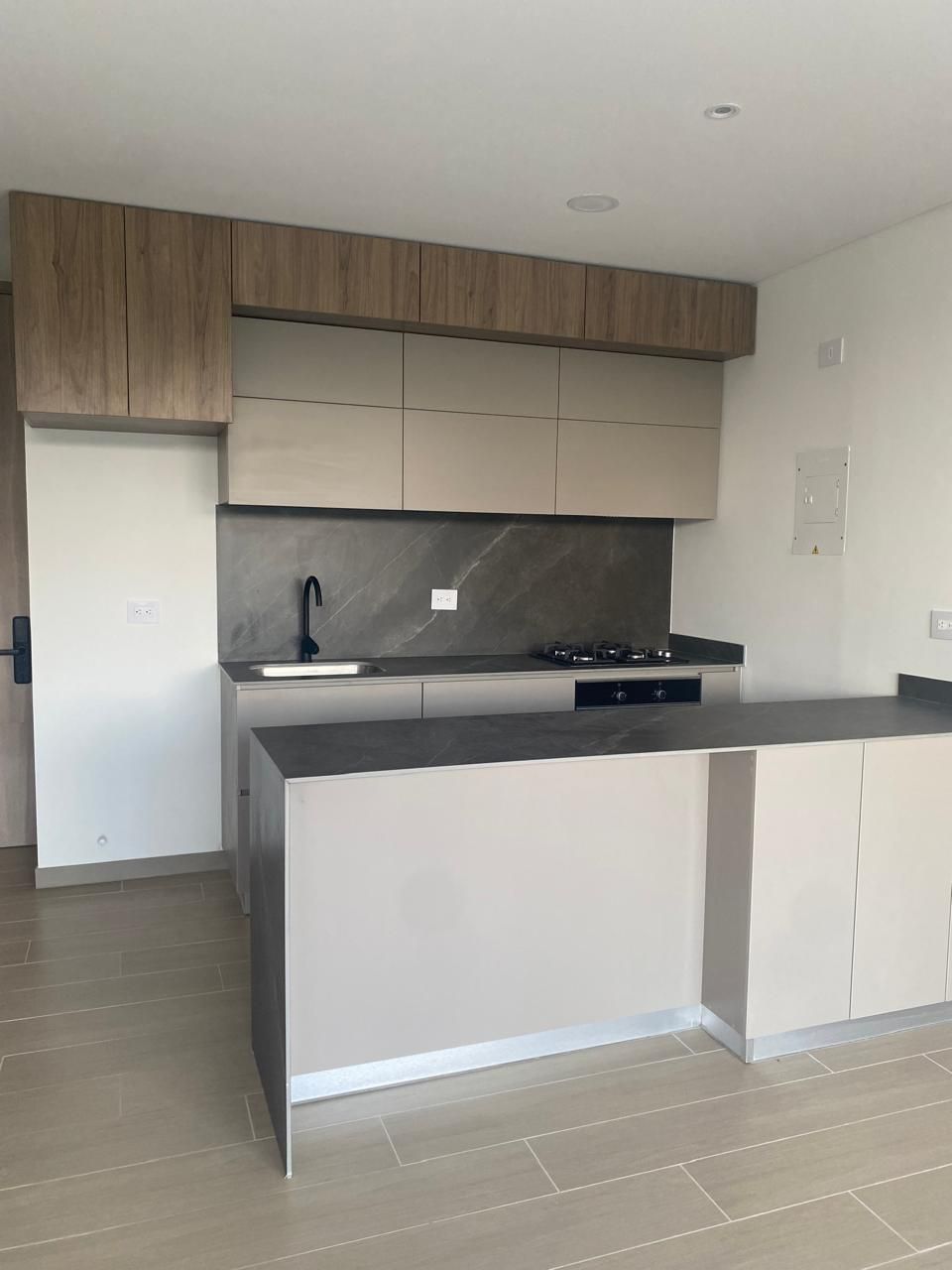 Apartaestudio en arriendo Risaralda Pereira Jardin De Velez Y Velez 45 m2 Habitaciones 1 Baños 1 Garajes 1 Precio $2900000