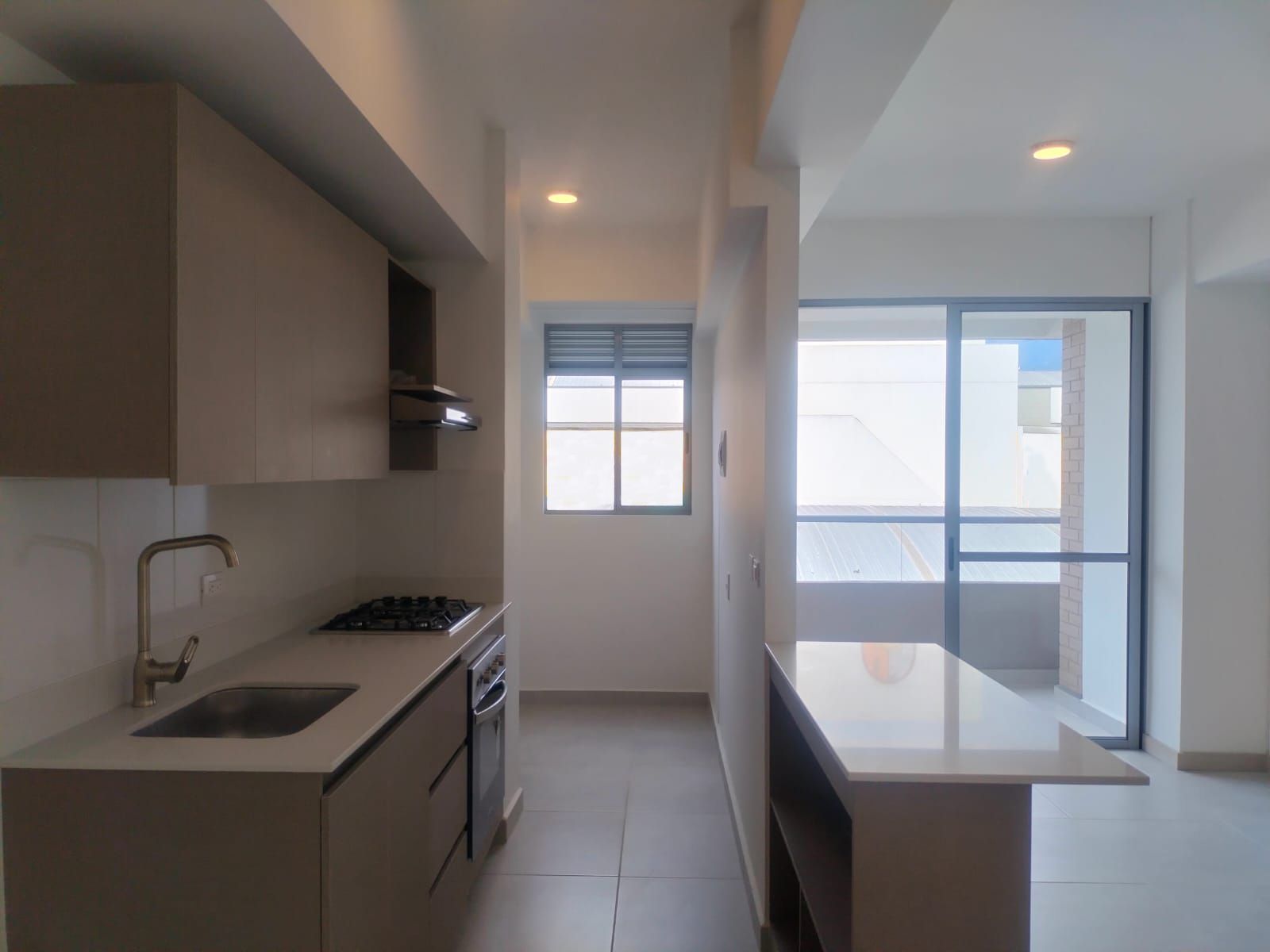 Apartamento en arriendo o venta Antioquia Envigado La Mesa 71 m2 Habitaciones 3 Baños 2 Garajes 1 Precio venta $690000000 Precio arriendo $3650000