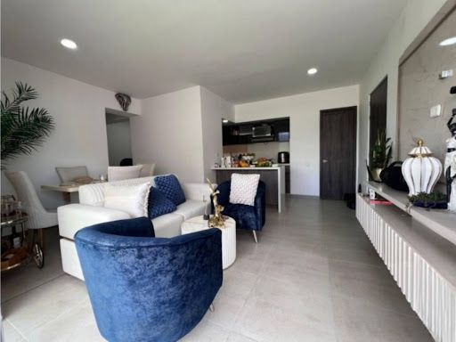 Apartamento en venta Antioquia Medellín Ferreni 99 m2 Habitaciones 3 Baños 3 Garajes 2 Precio $840000000