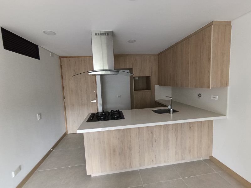 Apartamento en arriendo Antioquia Medellín El Compromiso 60 m2 Habitaciones 2 Baños 2 Garajes 0 Precio $3900000