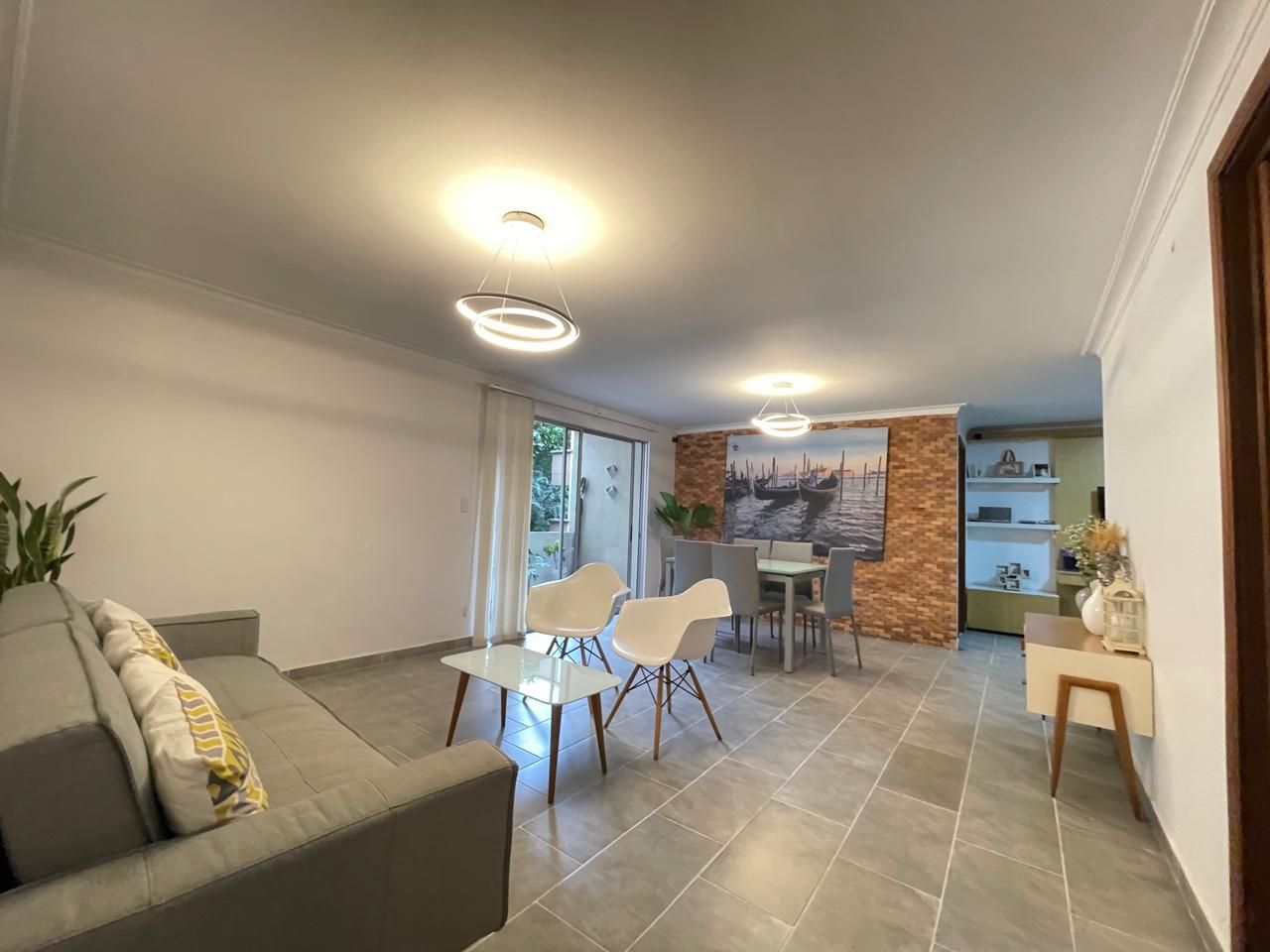 Apartamento en arriendo Antioquia Medellín Florida Nueva 116 m2 Habitaciones 3 Baños 2 Garajes 1 Precio $4400000