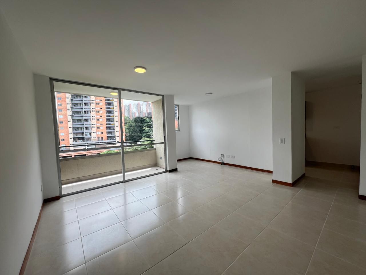 Apartamento en arriendo Antioquia Envigado La Mesa 89 m2 Habitaciones 3 Baños 2 Garajes 1 Precio $3250000