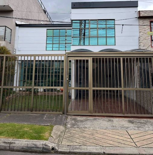 Casa en venta Cundinamarca Bogotá Paulo Vi Norte 250 m2 Habitaciones 4 Baños 4 Garajes 1 Precio $1100000000