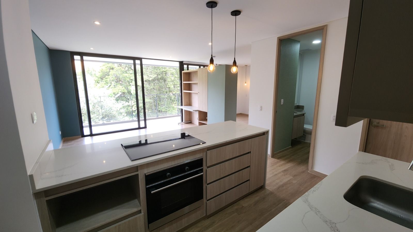 Apartaestudio en arriendo Antioquia Rionegro Cuatro Esquinas 65 m2 Habitaciones 1 Baños 2 Garajes 2 Precio $3600000