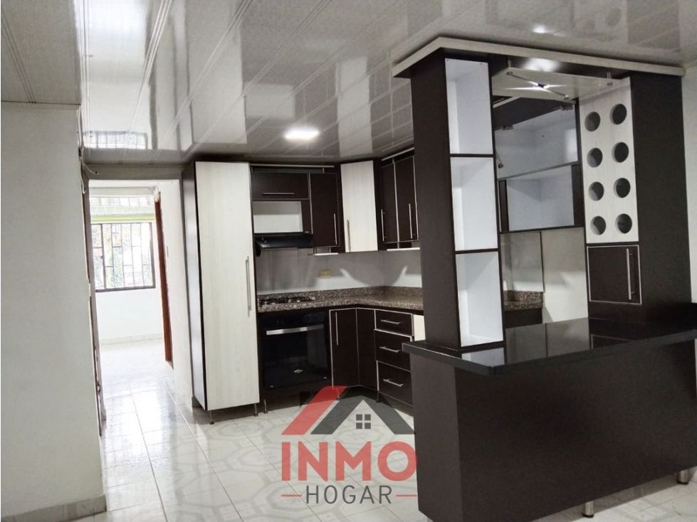 Casa en venta Risaralda Dosquebradas Dosquebradas 14 m2 Habitaciones 5 Baños 2 Garajes 1 Precio $420000000