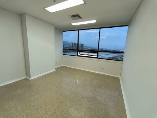 Consultorio en arriendo Antioquia Envigado Las Vegas 32 m2 Habitaciones 0 Baños 1 Garajes 1 Precio $3000000