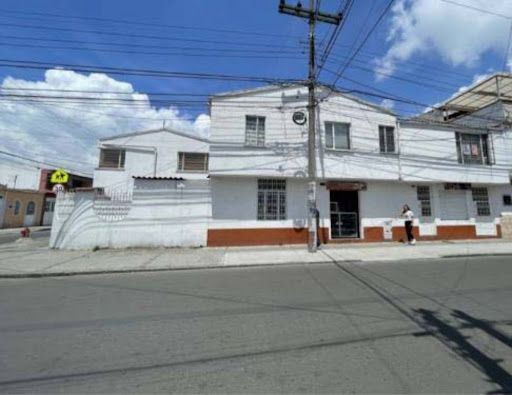 Casa en venta Cundinamarca Bogotá Americas Occidental Et I 284 m2 Habitaciones 6 Baños 5 Garajes 2 Precio $980000000