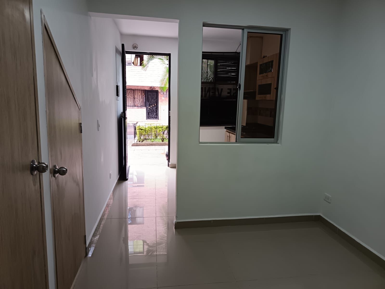 Apartaestudio en arriendo Antioquia Medellín Fatima 32 m2 Habitaciones 1 Baños 1 Garajes 0 Precio $1450000