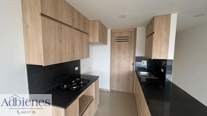 Apartaestudio en arriendo Antioquia Medellín Los Balsos No1 62 m2 Habitaciones 1 Baños 2 Garajes 1 Precio $4000000