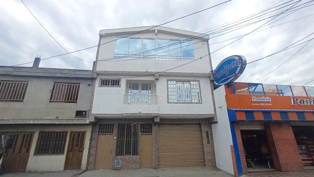 Apartamento en venta Valle Del Cauca Palmira Barrio Nuevo 400 m2 Habitaciones 7 Baños 6 Garajes 0 Precio $580000000