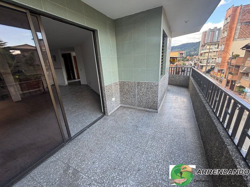 Apartamento en arriendo Antioquia La Estrella Primavera 110 m2 Habitaciones 4 Baños 4 Garajes 0 Precio $2500000
