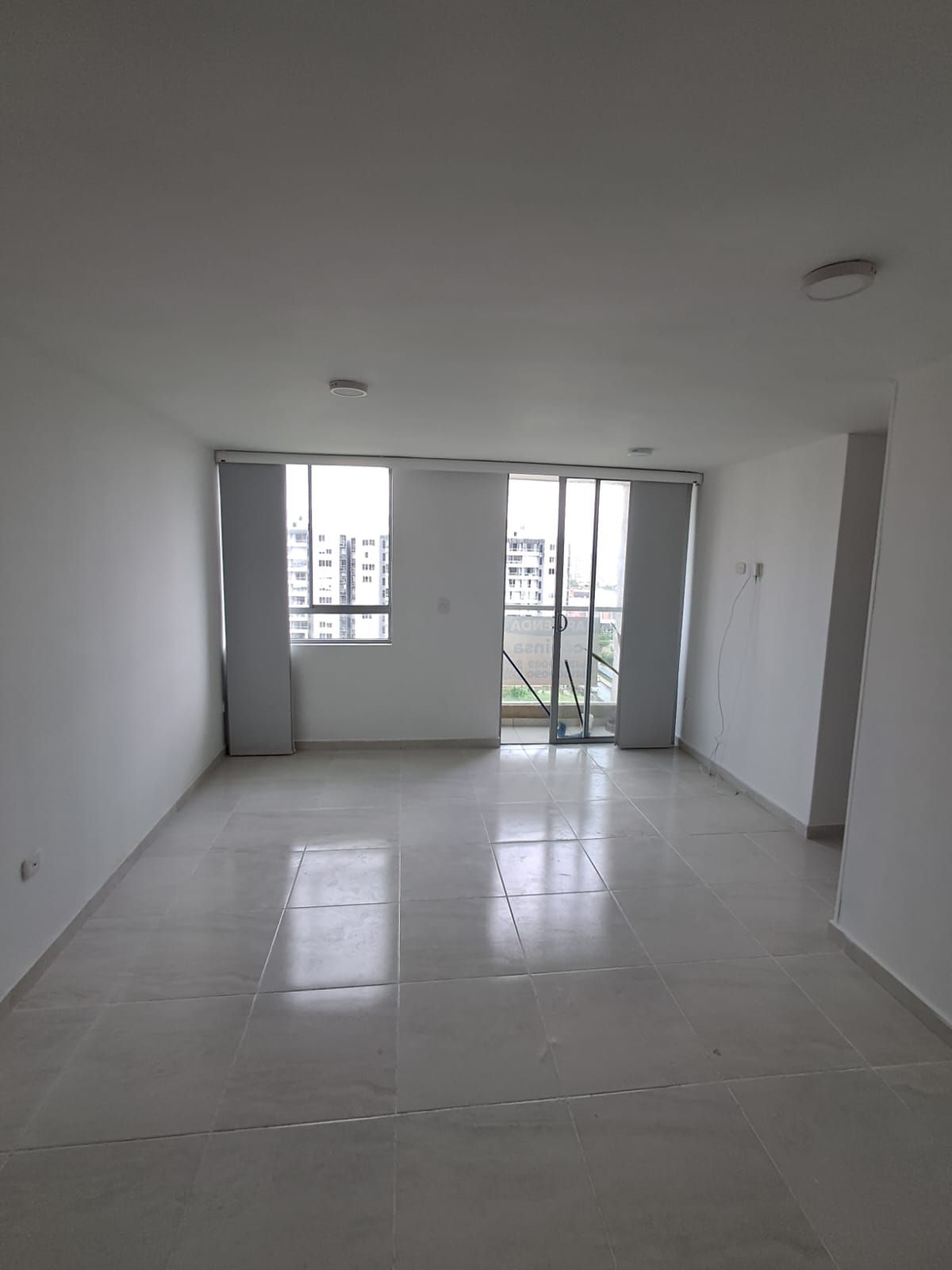 Apartamento en arriendo Atlántico Barranquilla Cr Andarrios 56 m2 Habitaciones 3 Baños 2 Garajes 1 Precio $1800000