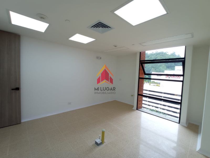Oficina en arriendo Antioquia Medellín Rosales 35 m2 Habitaciones 0 Baños 1 Garajes 0 Precio $4500000