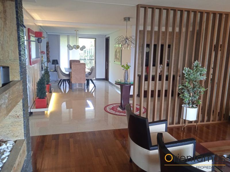 Apartamento en venta Antioquia Medellín El Tesoro 240 m2 Habitaciones 3 Baños 4 Garajes 3 Precio $2450000000